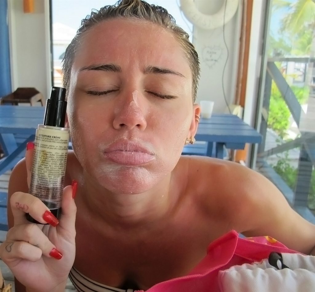 Miley Cyrus Leaked Blowjob - Miley Cyrus Nude LEAKED Pics And Porn Collection - ScandalPost