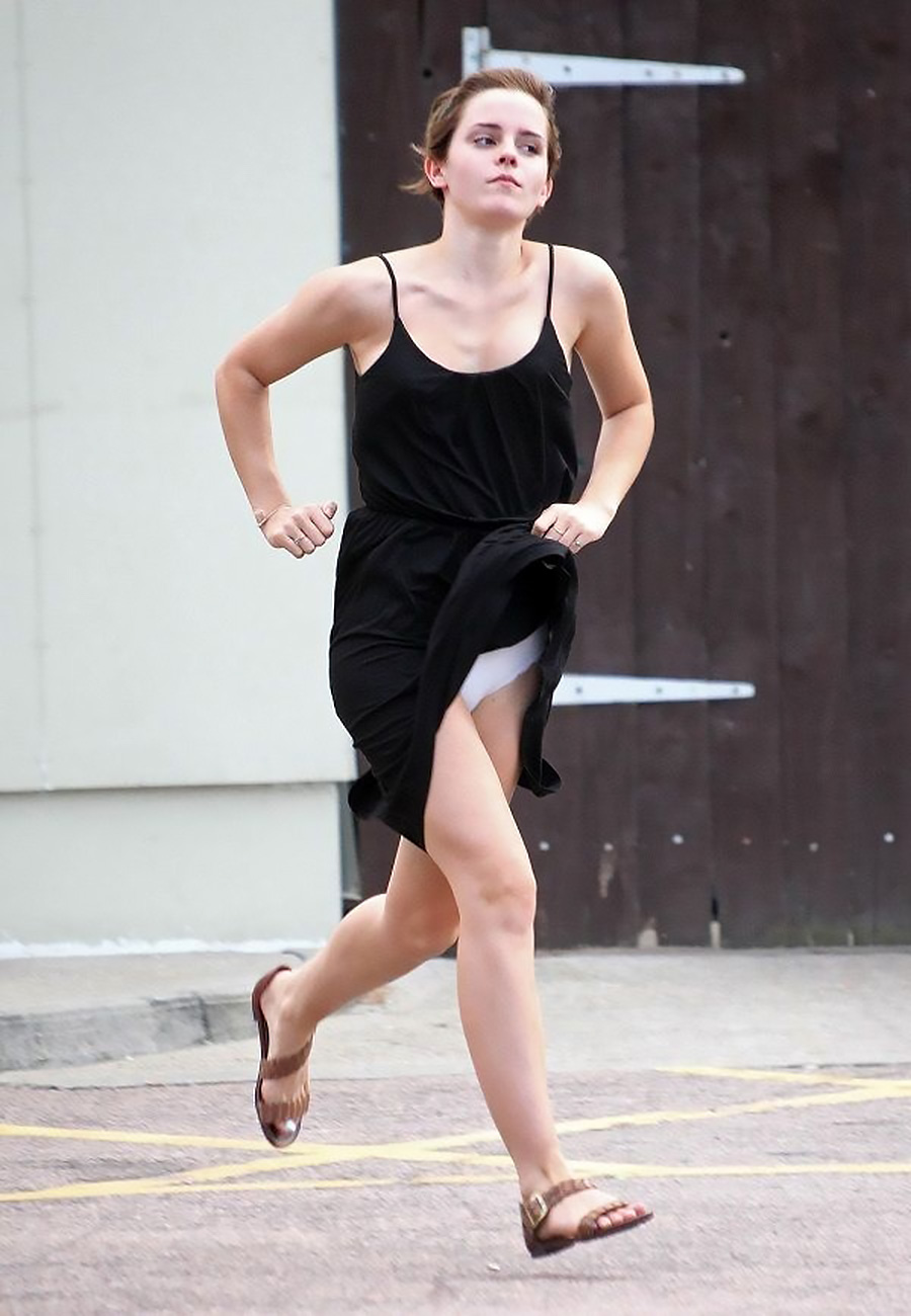 Emma Watson Oops - public upskirts and nipples slips ...