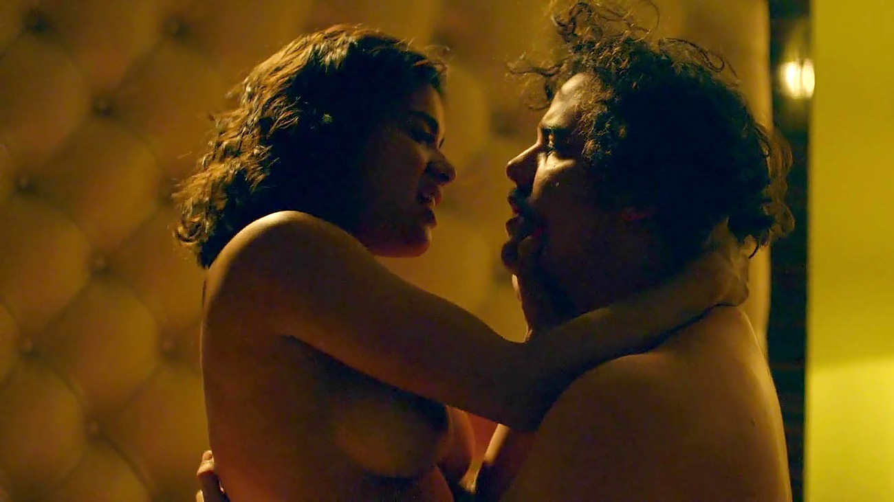 A great nude scene from Narcos. 