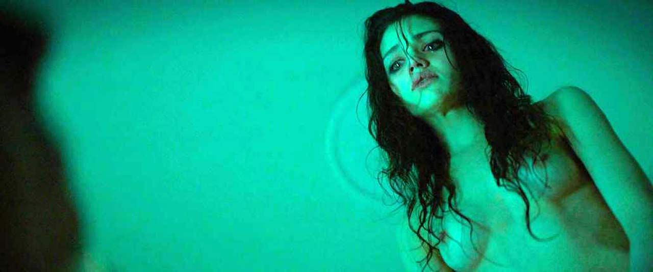 India Eisley Sex Scenes