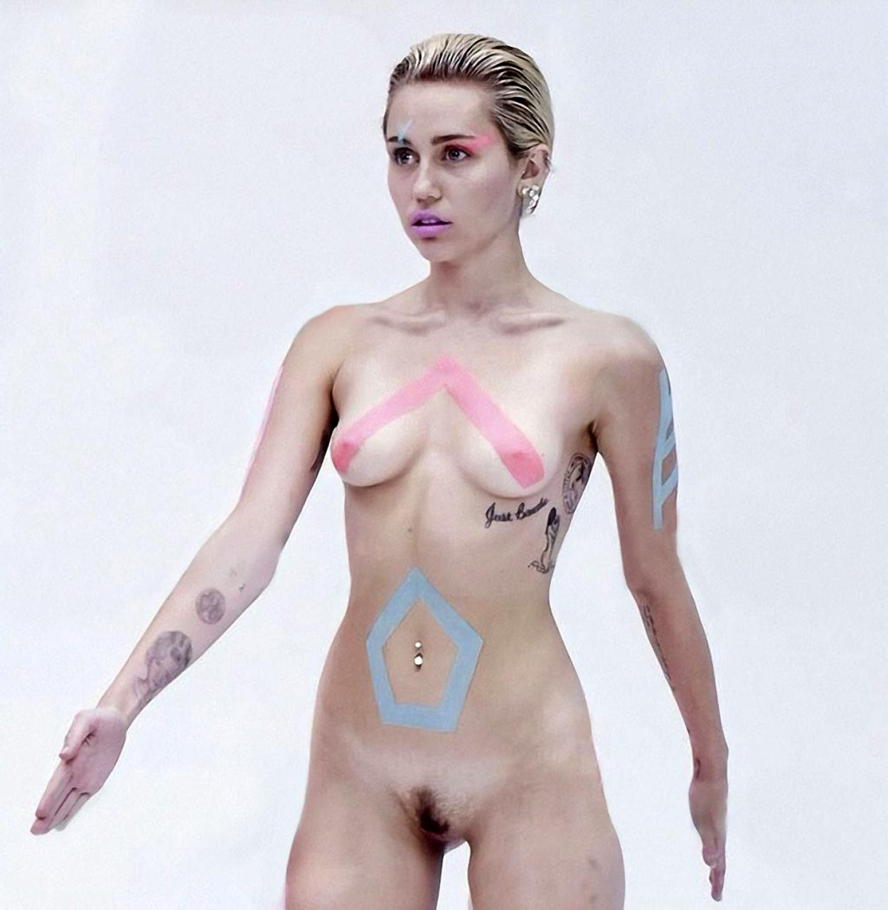 Miley cyrus 2023 nude