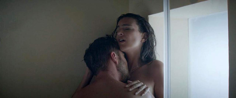 Emily Ratajkowski Sex in the Shower - Welcome Home Movie ...