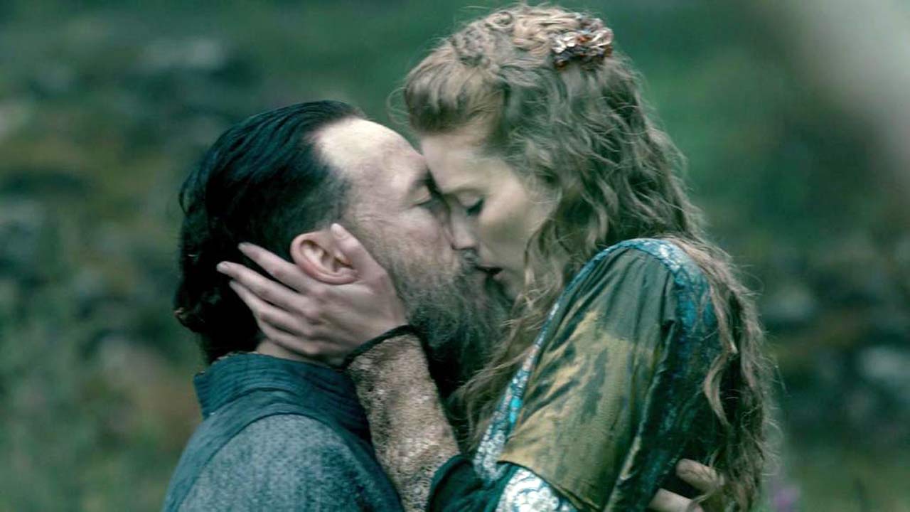 Alyssa Sutherland Pussy - Alyssa Sutherland Sex Scene from 'Vikings' - ScandalPost