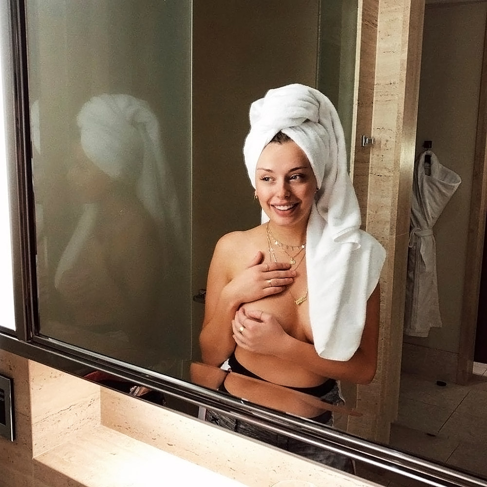 Corinna Kopf topless in bathroom
