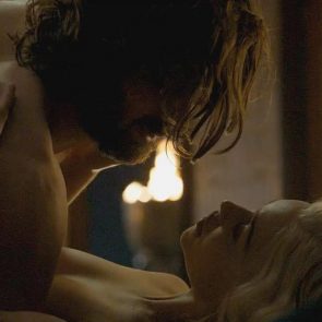 Emilia Clarke sex scene