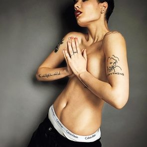 Halsey naked with her tits covered