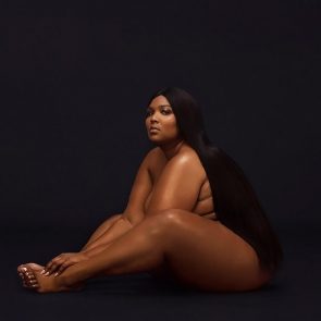 lizzo sitting naked