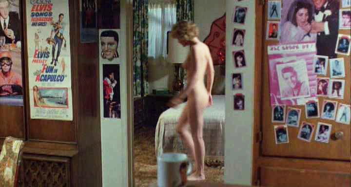 Michelle Pfeiffer naked in video