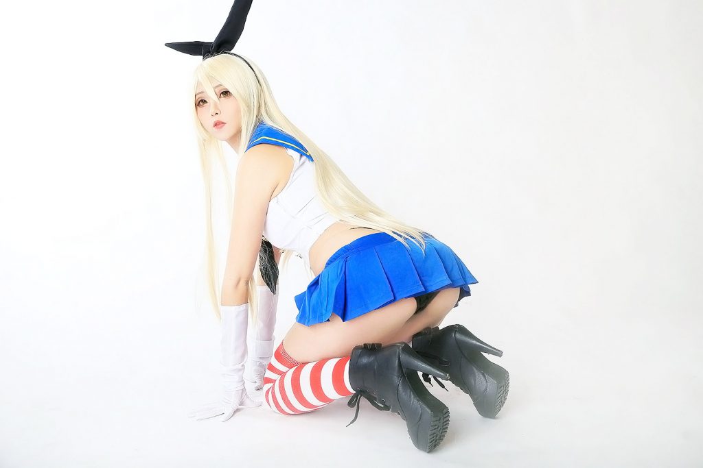 Hana Bunny sexy skirt