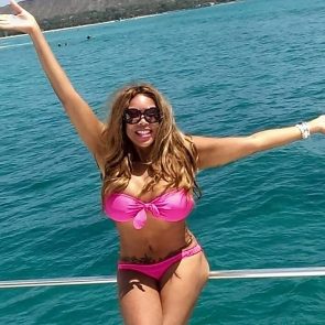 Wendy Williams almost naked in a pink bikini