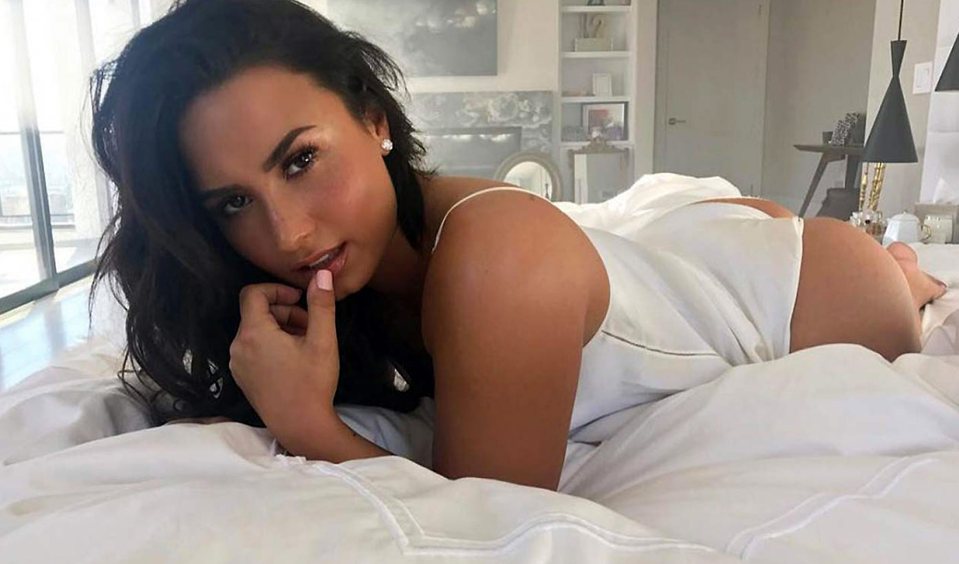 Demi Lovato Private And Sexy Pics.