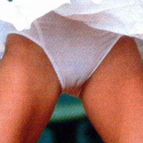 Anna Kournikova nude in cameltoe