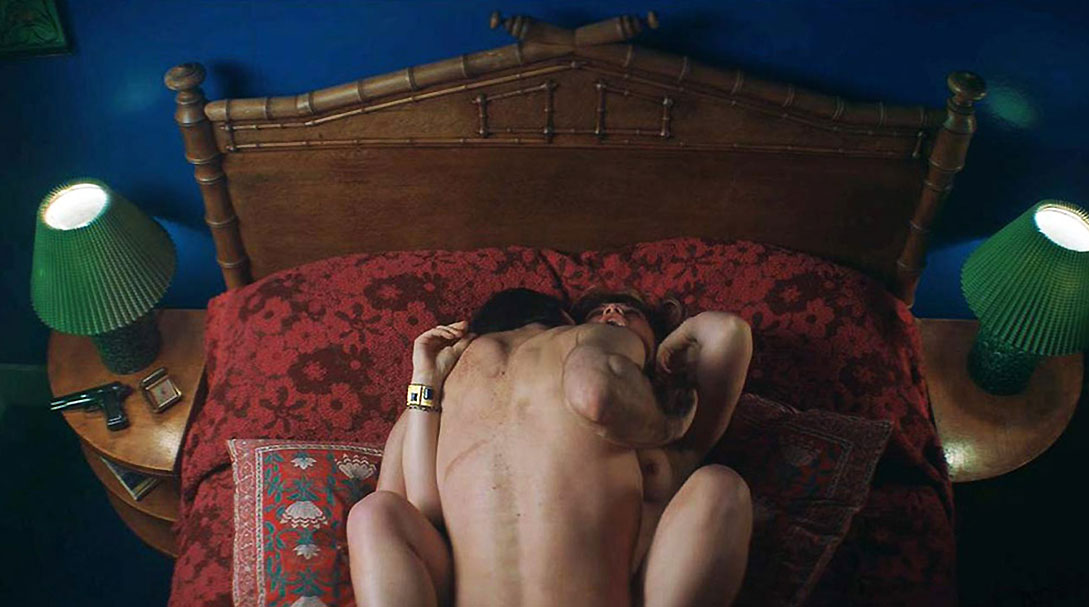 Florence Pugh nude sex from little girl.