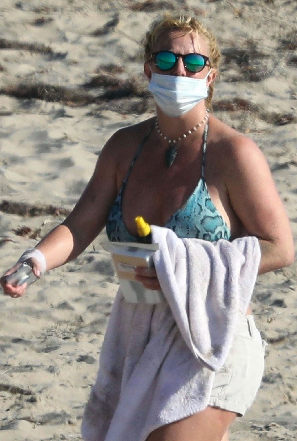 Britney Spears boobs