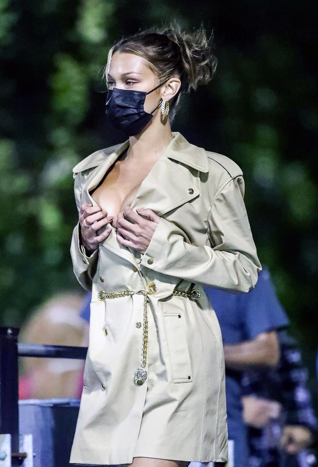 Bella Hadid's tits