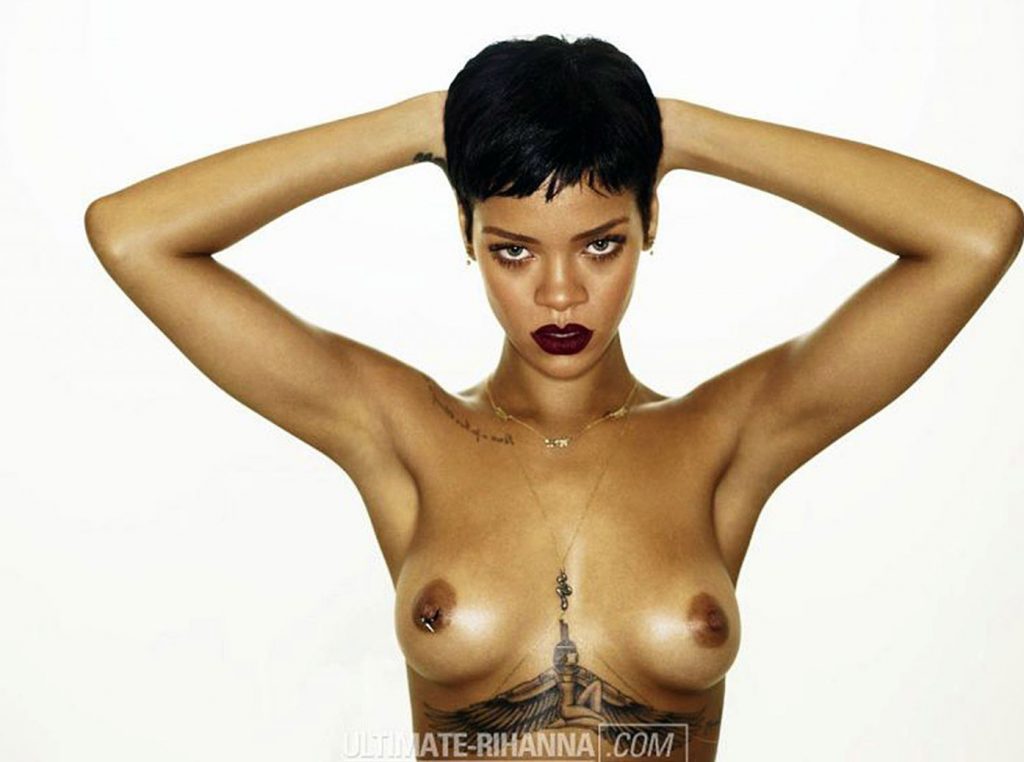 Rihanna boobs