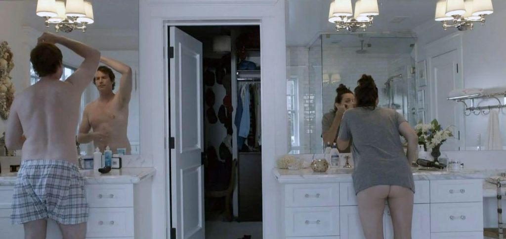 Amy Landecker ass