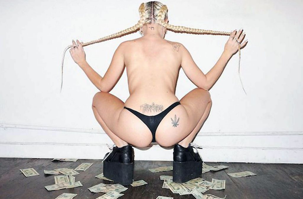 Brooke Candy's ass