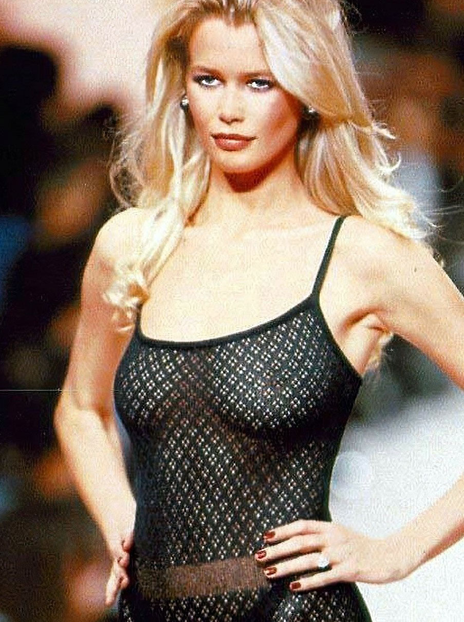 903px x 1209px - Claudia Schiffer Nude and Sexy Pics & Porn Video & Naked Scenes -